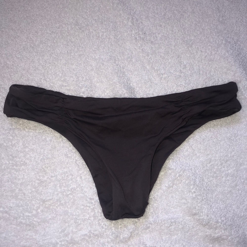 Bikini bottoms